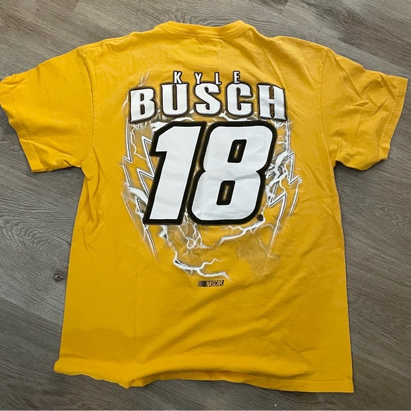 Rare M&M’s Kyle Busch t shirt size large in good condition - Picture 4 of 5